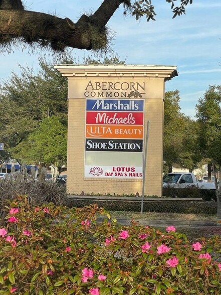 More Photos Of 8108 Abercorn St, Savannah Unknown For Lease