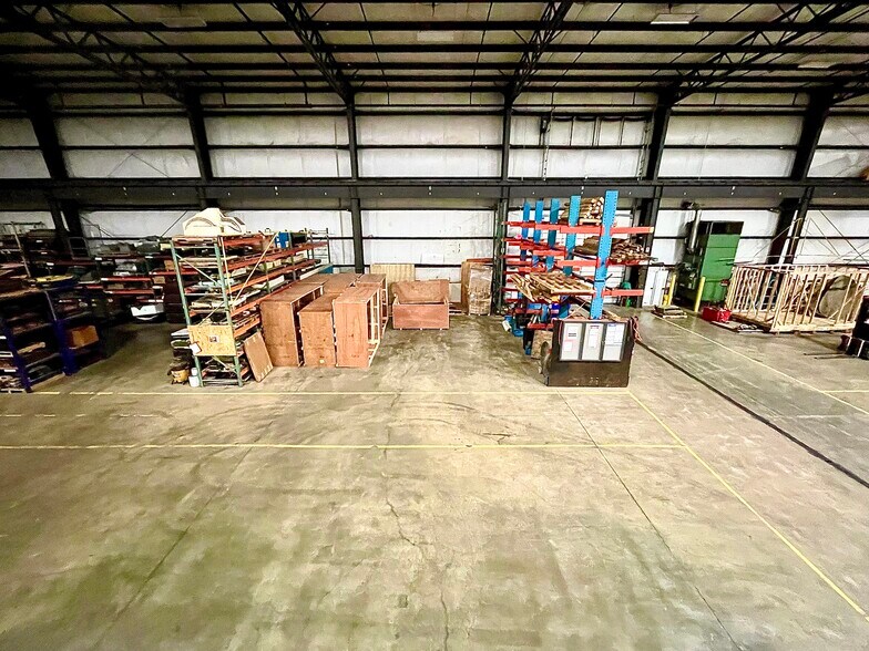 More Photos Of 1300 Packard Dr, Howell Coworking Space