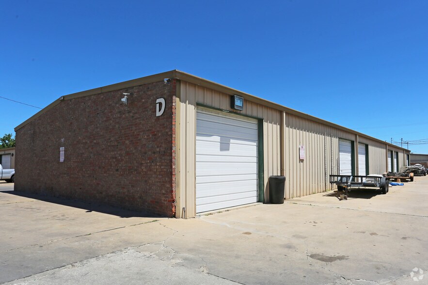 More Photos Of 13200 Pond Springs Rd, Austin Unknown For Lease