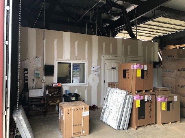 More Photos Of 1013 Pea Ridge Rd, New Hill Warehouse For Sale