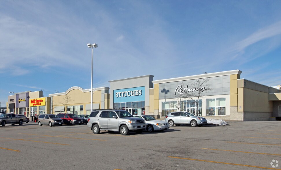 Primary Photo Of 18126 Yonge St, East Gwillimbury Unknown For Lease