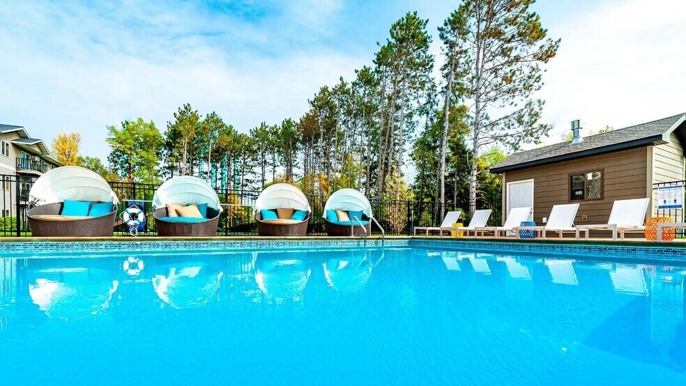 More Photos Of 1081 SW Fourth St, Forest Lake Apartments For Lease