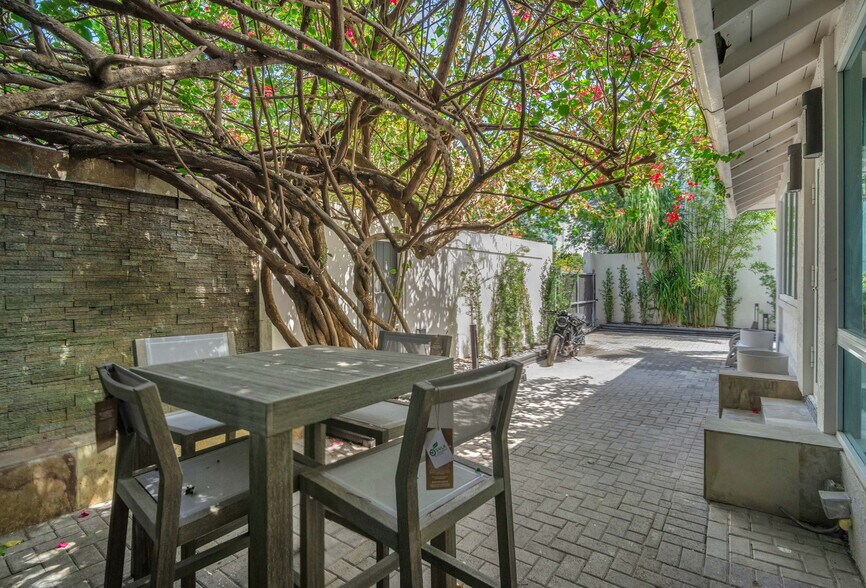 More Photos Of 120 NE 25th St, Miami Specialty For Sale