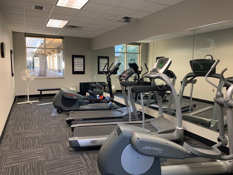 More Photos Of 5505 Cottonwood Ln, Prior Lake Office For Lease