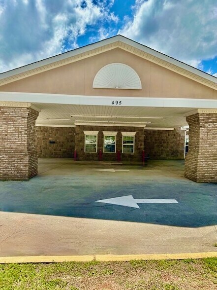More Photos Of 495 Harbins Rd, Dacula Daycare Center For Sale