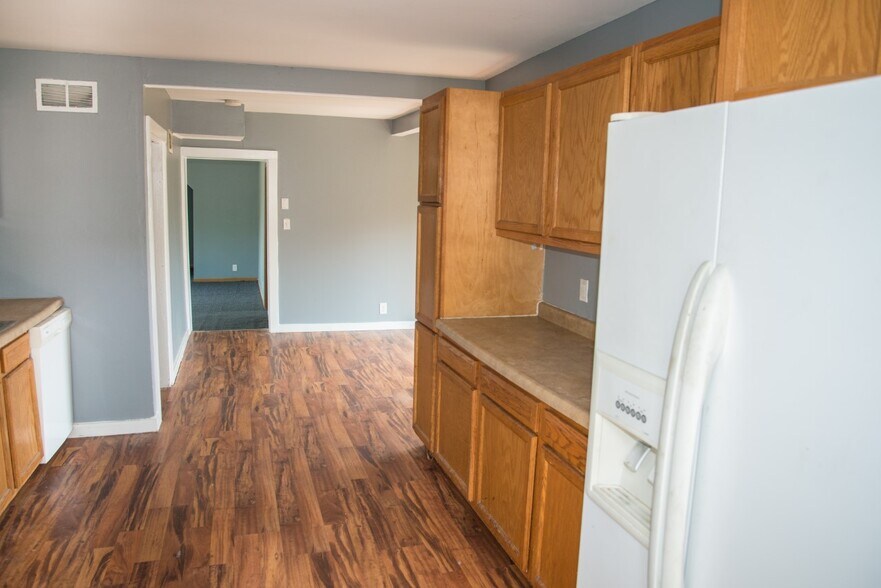 More Photos Of 202 72nd Ave, Kenosha Multifamily For Sale