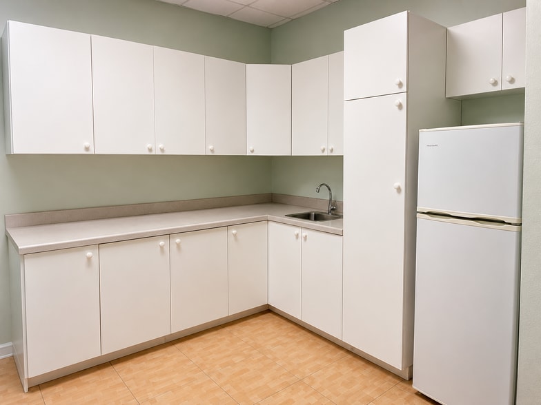 More Photos Of 6972 Aloma Ave, Winter Park Medical For Sale