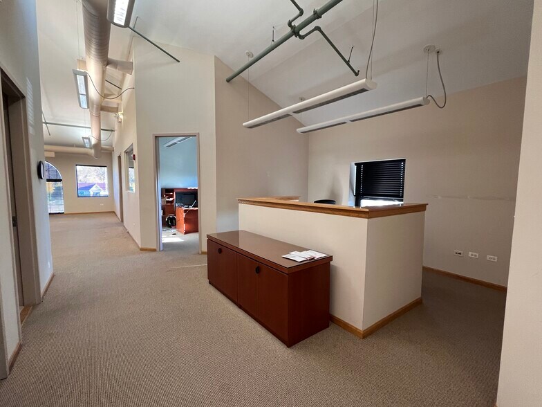 More Photos Of 1001 E Ogden Ave, Naperville Medical For Lease