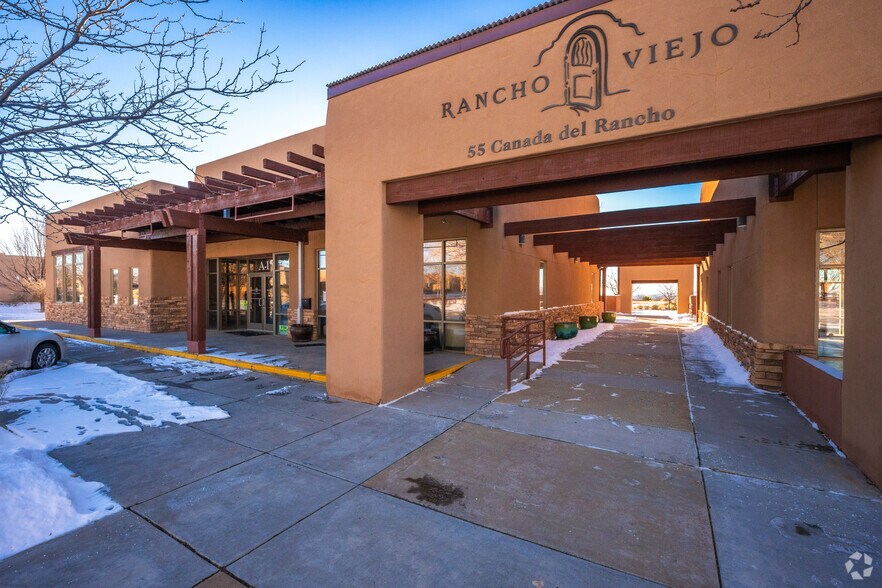 More Photos Of 55 Canada Del Rancho, Santa Fe Storefront For Sale