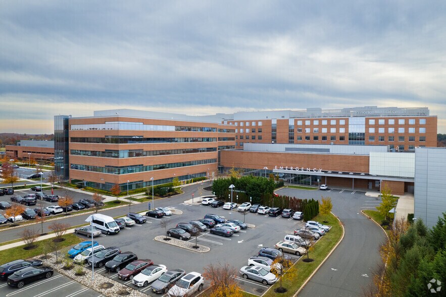 More Photos Of 5 Plainsboro Rd, Plainsboro Medical For Lease
