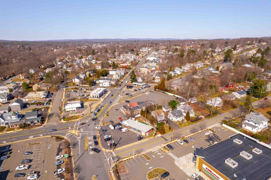 More Photos Of 118 Godwin Ave, Midland Park Convenience Store For Sale