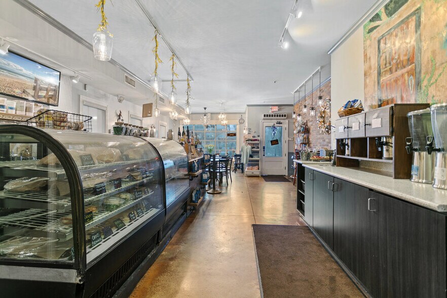 More Photos Of 47 Cordova St, Saint Augustine Restaurant For Sale