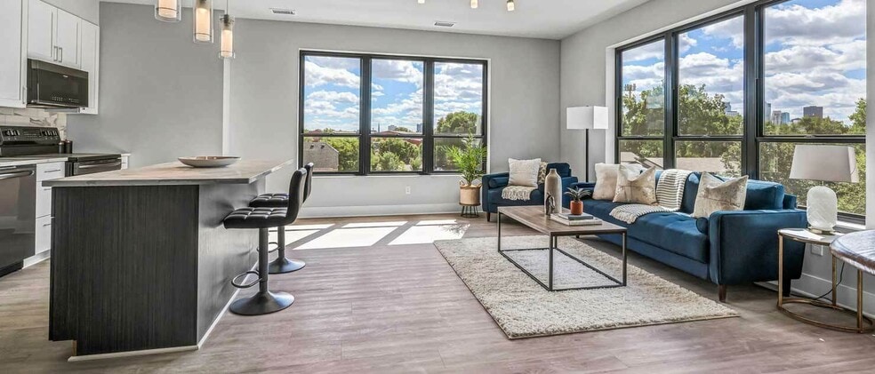 More Photos Of 907 Winter St NE, Minneapolis Apartments For Sale