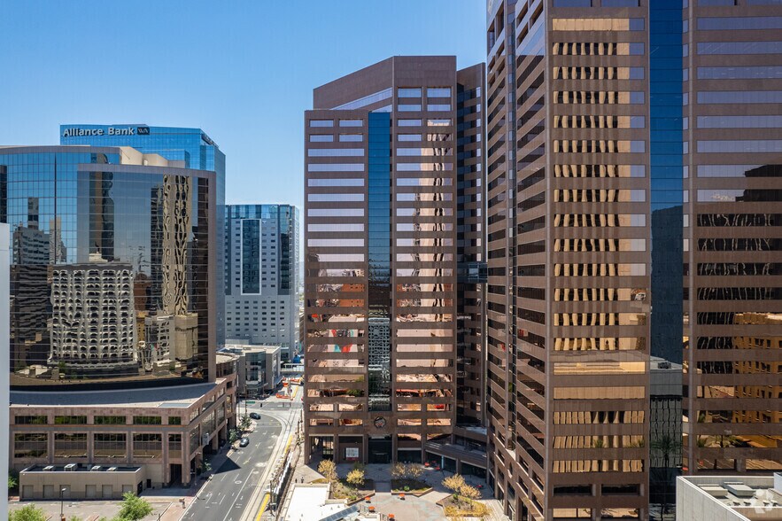 More Photos Of 2 N Central Ave, Phoenix Office For Lease