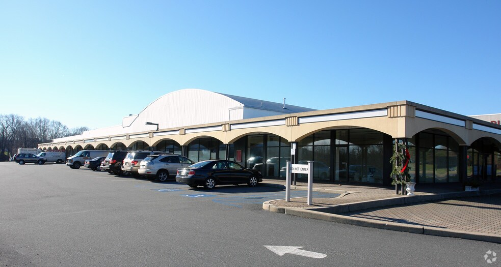 More Photos Of 1271 US Highway 22, Lebanon Unknown For Lease