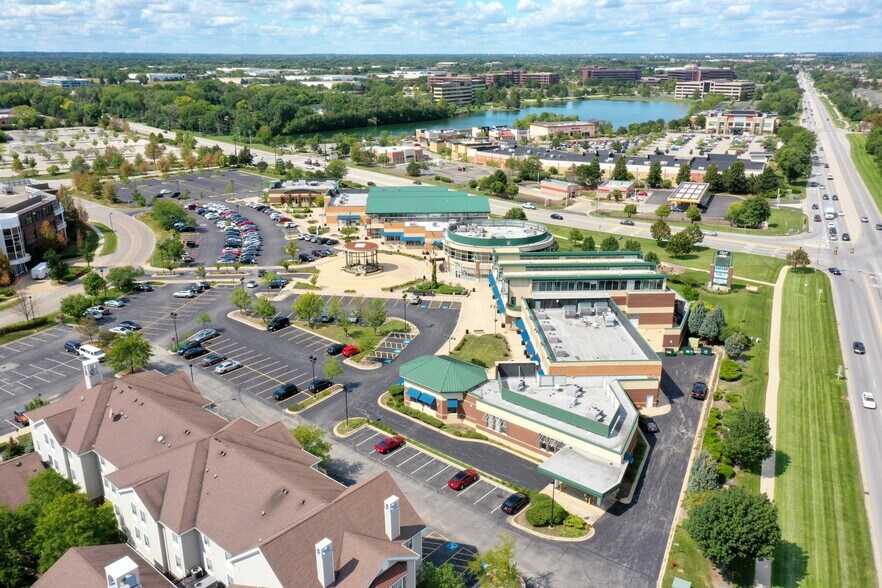 More Photos Of 215-295 Parkway Dr, Lincolnshire Unknown For Lease