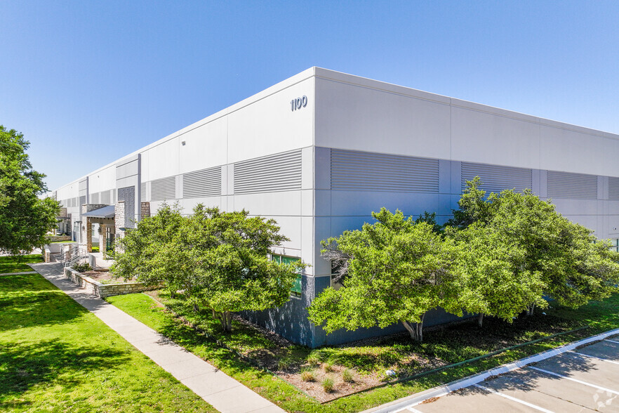 Primary Photo Of 1100 Klein Rd, Plano Warehouse For Sale