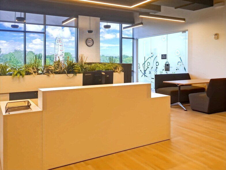 More Photos Of 2014 Blake Avenue NW, Canton Office For Lease