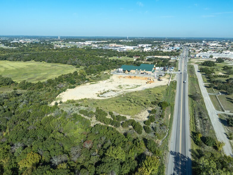 More Photos Of 14+ Acres 51 S Cleburne Highway, Weatherford Land For Sale