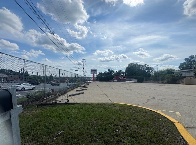 More Photos Of 3535 Macon Rd, Columbus Freestanding For Lease