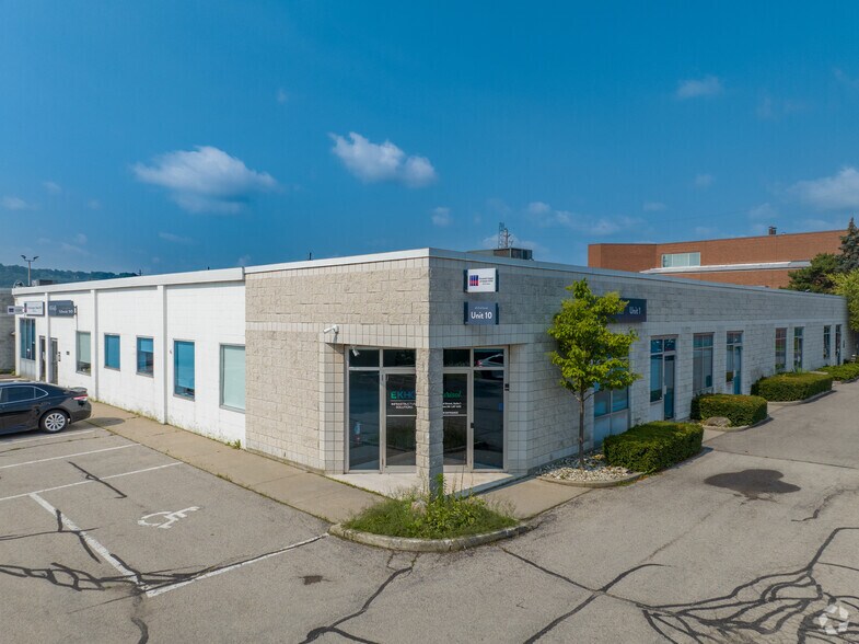 More Photos Of 45 Frid St, Hamilton Office For Lease