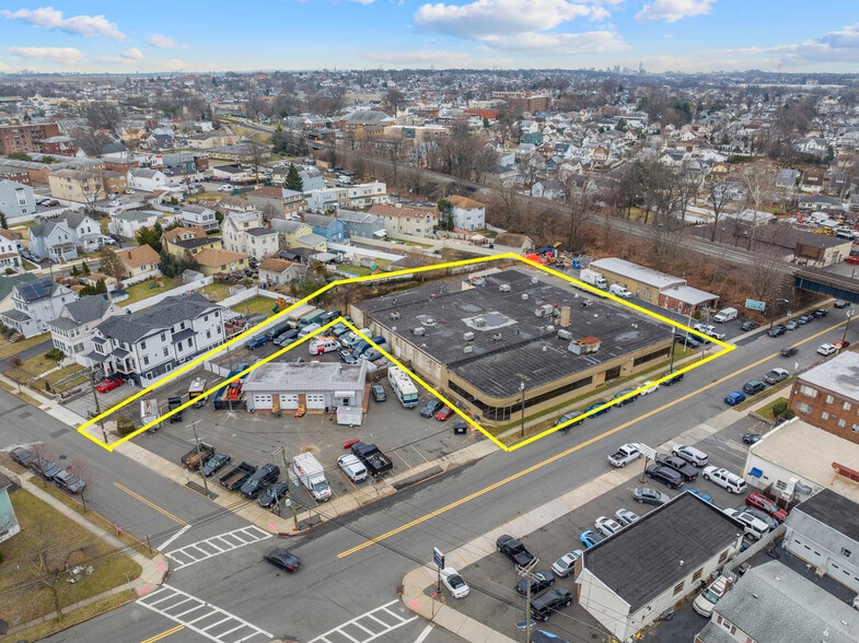 More Photos Of 120 Park Ave, Lyndhurst Manufacturing For Sale