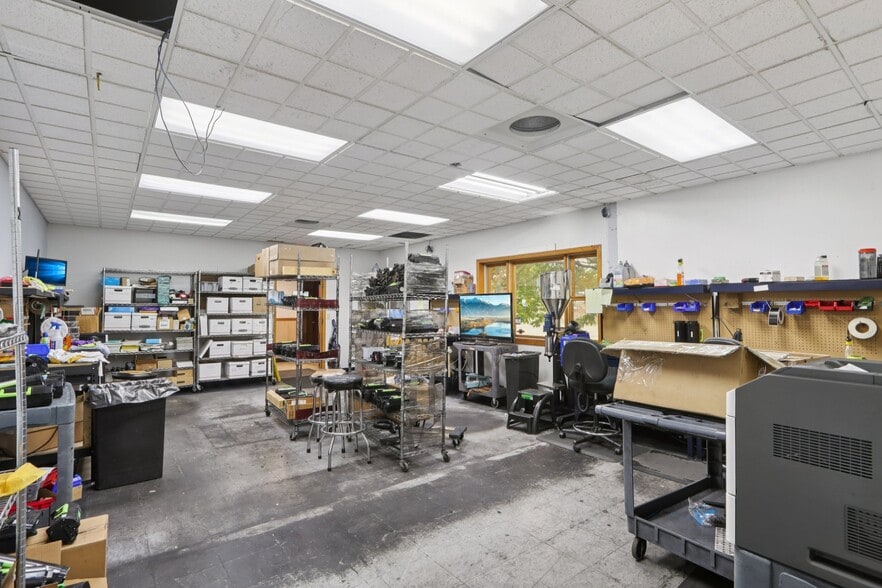More Photos Of 8612 Fairway Pl, Middleton Warehouse For Sale