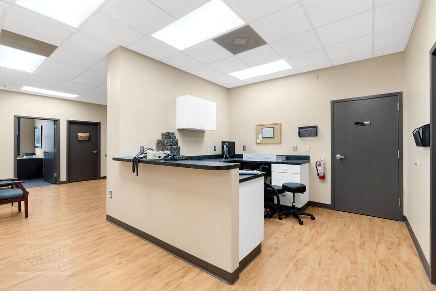 More Photos Of 35 Ray E Talley Ct, Simpsonville Medical For Lease