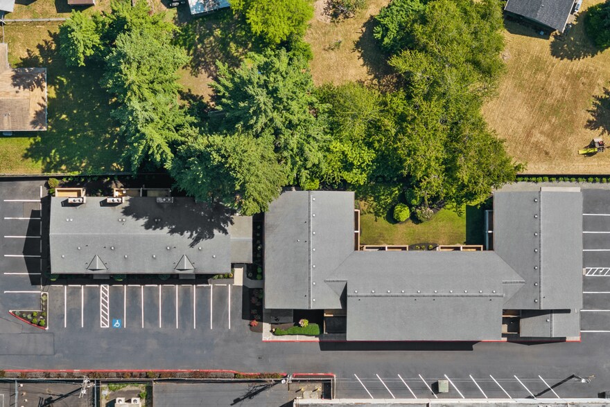 More Photos Of 219 5th Ave NE, Puyallup Apartments For Sale