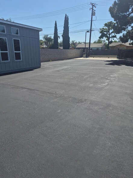 More Photos Of 11211-11225 Kadota Ave, Pomona Land For Lease