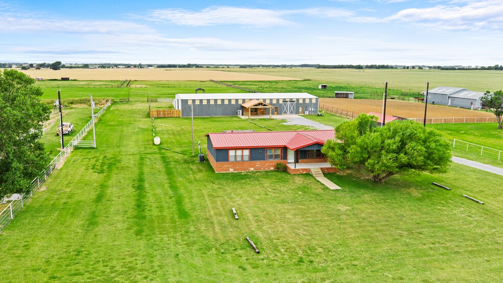 More Photos Of 20500 N 2810 Rd, Kingfisher Lodge Meeting Hall For Sale