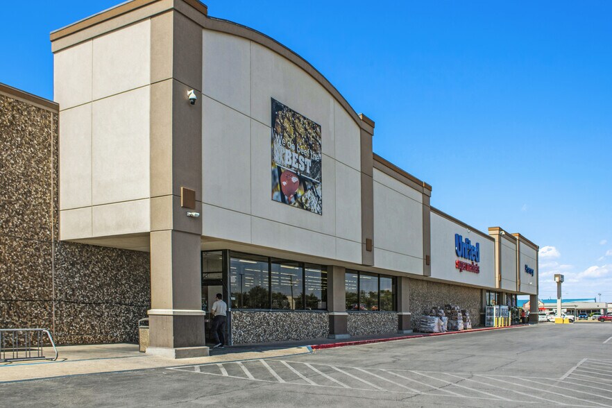 More Photos Of 2751 W County Rd, Odessa Supermarket For Sale