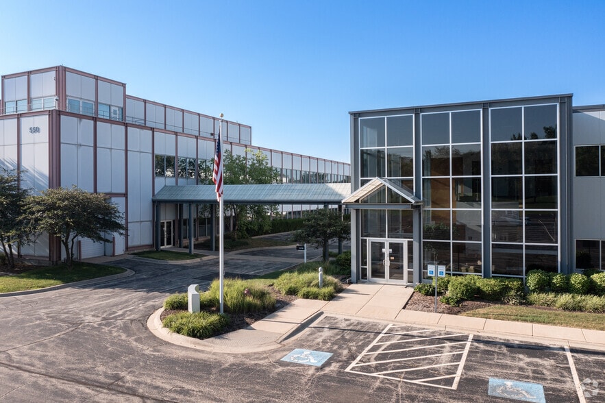 More Photos Of 540 W Northwest Hwy, Barrington Unknown For Lease