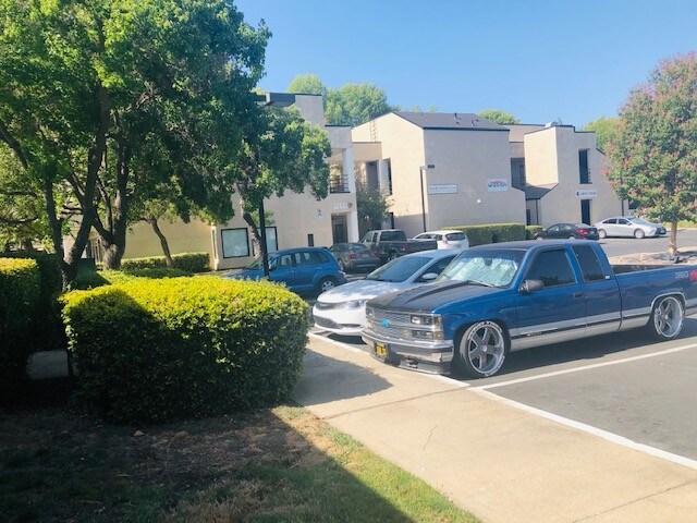 More Photos Of 2111-2119 W March Ln, Stockton Office For Lease