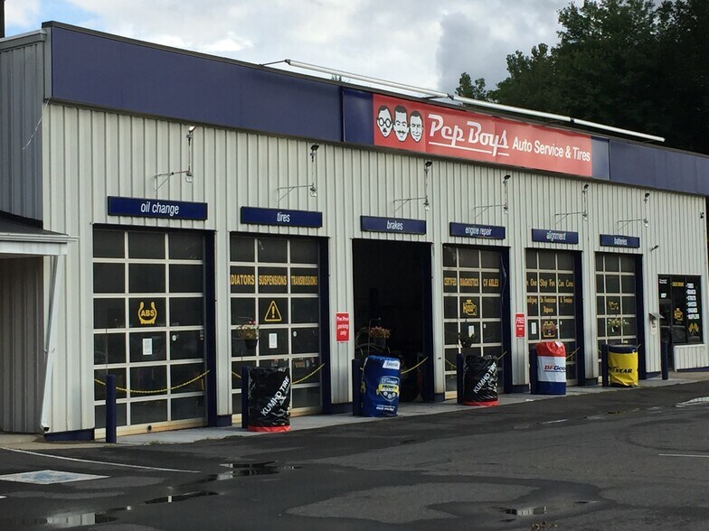 More Photos Of 1217 Queen St, Southington Storefront Retail Office For Sale