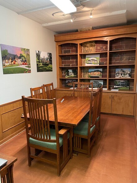 More Photos Of 1230 W Morehead St, Charlotte Loft Creative Space For Lease