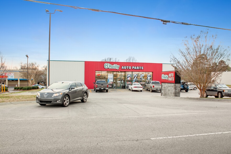 More Photos Of 1730 Airport Rd, Lancaster Unknown For Lease