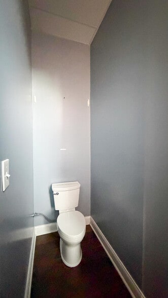 More Photos Of 24 E University Ave, Cincinnati Apartments For Sale