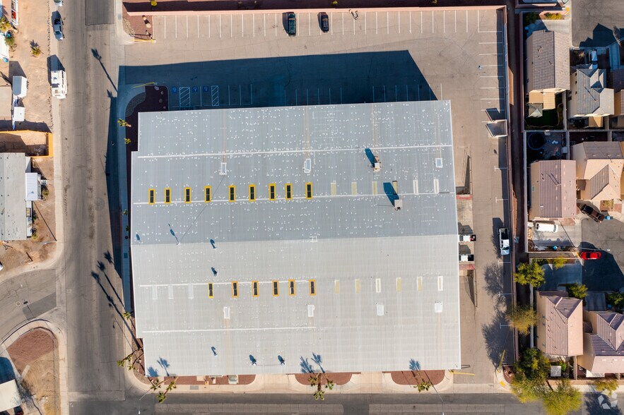 More Photos Of 5220 Steptoe St, Las Vegas Warehouse For Sale