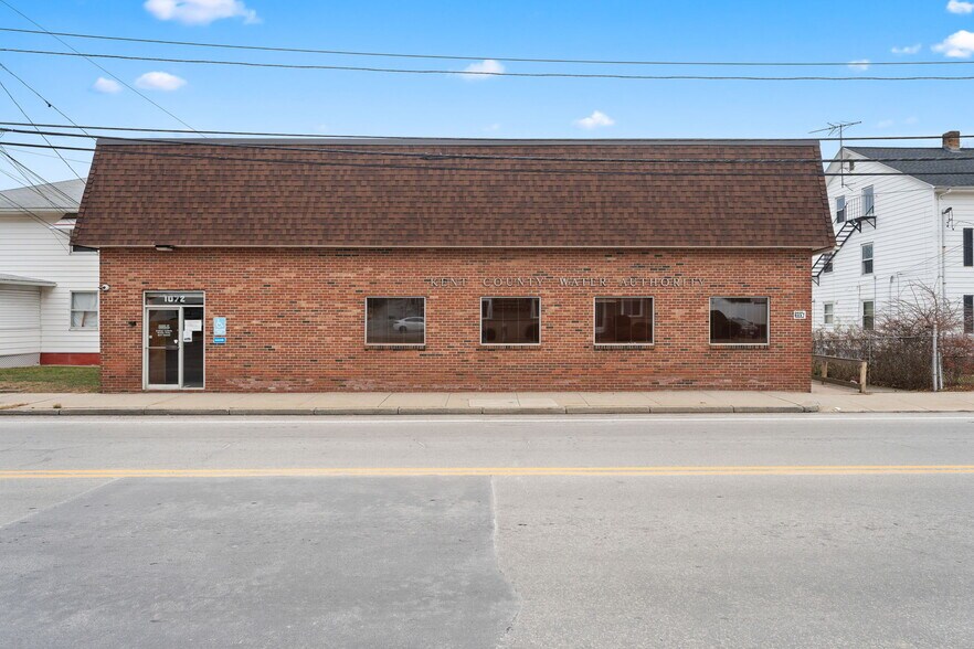 More Photos Of 1072 Main St, West Warwick Office For Sale