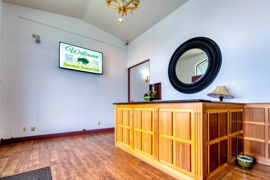 More Photos Of 5101 E University Dr, Denton Loft Creative Space For Lease