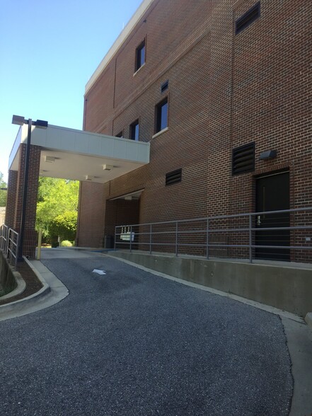 More Photos Of 411 N Section St, Fairhope Medical For Lease