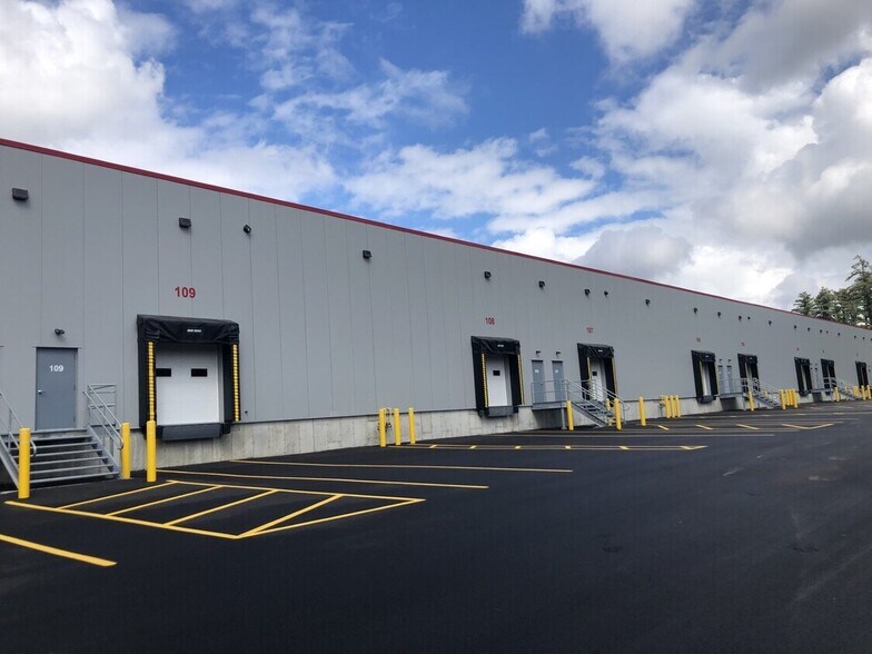 More Photos Of 400 Innovative Way, Nashua Light Distribution For Lease