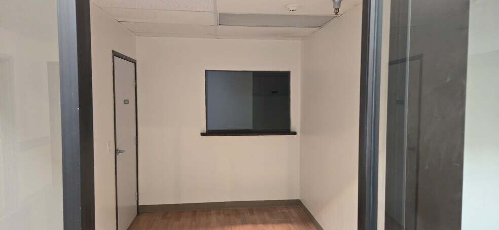 More Photos Of 18056 Wika Rd, Apple Valley Medical For Lease