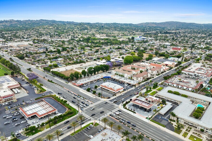 More Photos Of 1951 W La Habra Blvd, La Habra Freestanding For Lease