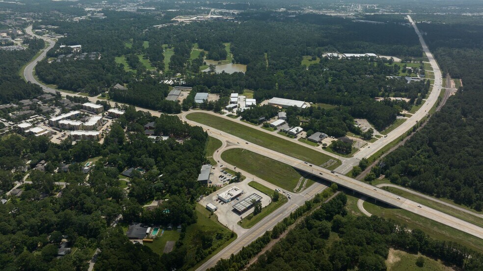 More Photos Of 3513 N Loop 336 W, Conroe Flex For Sale