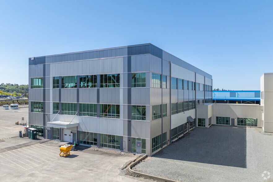 More Photos Of 215 Shuksan Way, Everett Research And Development For Lease
