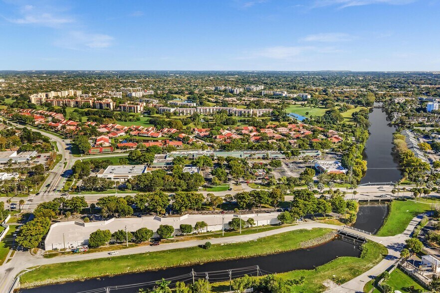 More Photos Of 7204-7292 W Oakland Park Blvd, Lauderhill Unknown For Lease