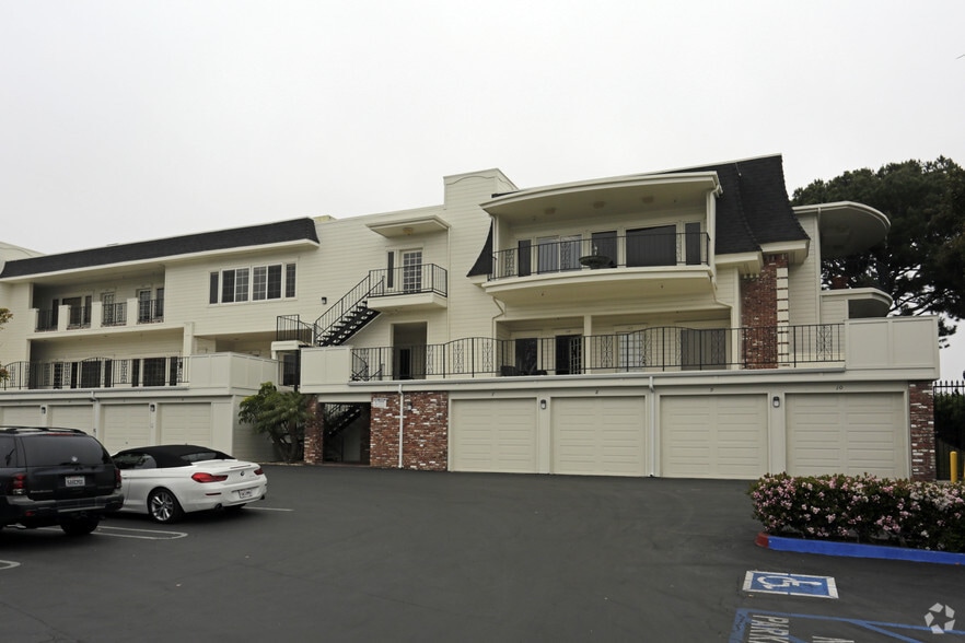 More Photos Of 5200 Warner Ave, Huntington Beach Office For Lease