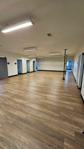 More Photos Of 2535 N Boulevard, Idaho Falls Office For Lease